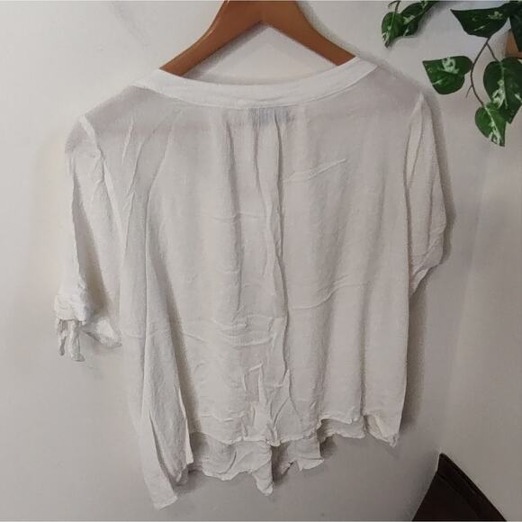 ModCloth ‘Flowy Moment’ White Semi Sheer Buttoned Short Sleeve Blouse Size Small - Picture 3 of 8